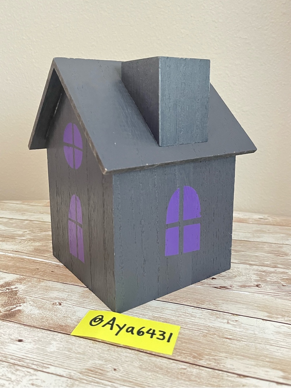 Target Bullseye Wooden House Halloween Tissue Holder🌸